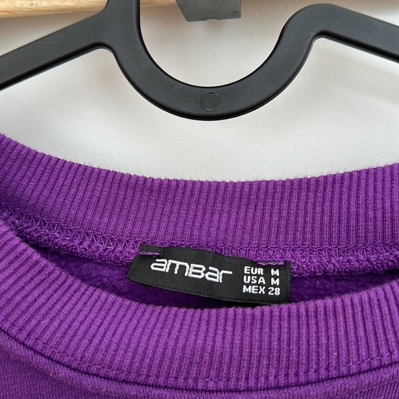 Purple sweater - Picture 3 of 3